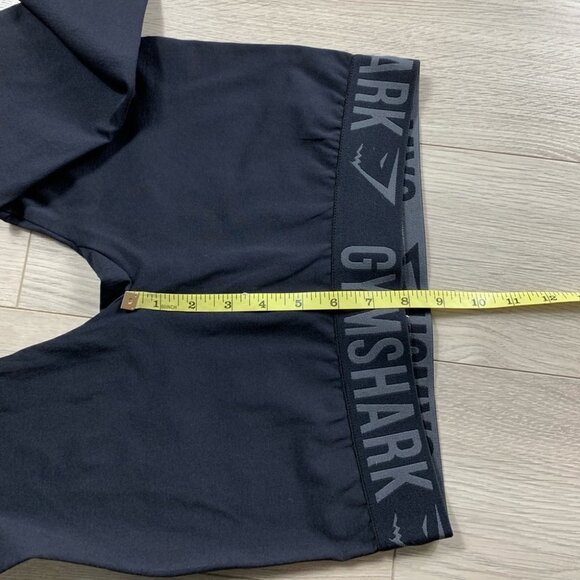 Gymshark Black Capri Seamless Leggings - Picture 7 of 9